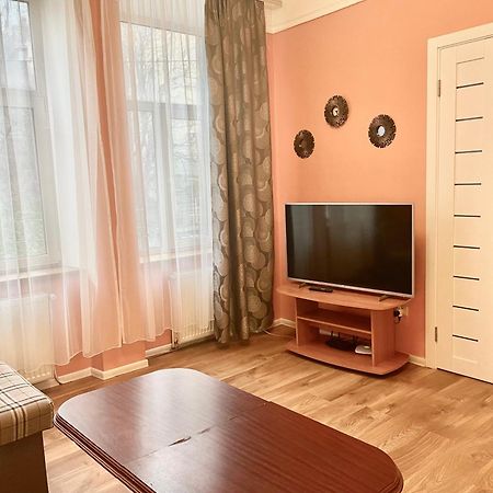 Двохкімнатні Апартаменти В Центри На Князя Лева 11 Lviv Exterior foto